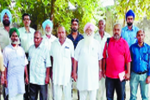 ਤਨਖਾਹ ਘੱਟ ਕਰਨ ਅਤੇ ਅਧਿਆਪਕਾਂ ਨੂੰ ਸਸਪੈਂਡ ਕਰਨ ਖਿਲਾਫ ਧਰਨਾ ਭਲਕੇ