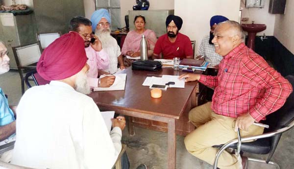 7 ਬੀ.ਪੀ.ਈ.ਓਜ਼ ਦੀ ਟੀਮ ਵੱਲੋਂ ਤਖਤਗਡ਼੍ਹ ਬਲਾਕ ਦੇ 40 ਸਕੂਲਾਂ ਦਾ ਨਿਰੀਖਣ