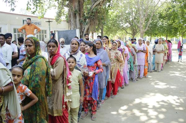 57 voters in barnala and 64 percent in sangrur