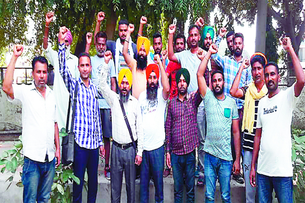 ਬੇਰੋਜ਼ਗਾਰ ਲਾਈਨਮੈਨਾਂ ਸਰਕਾਰ ਵਿਰੁੱਧ ਪ੍ਰਗਟਾਇਆ ਰੋਸ