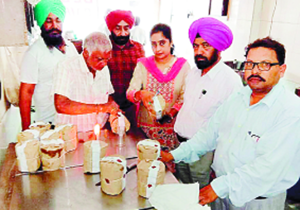 ਸਿਹਤ ਵਿਭਾਗ ਵੱਲੋਂ ਡੇਅਰੀ ਸਮੇਤ 2 ਥਾਈਂ ਛਾਪੇਮਾਰੀ