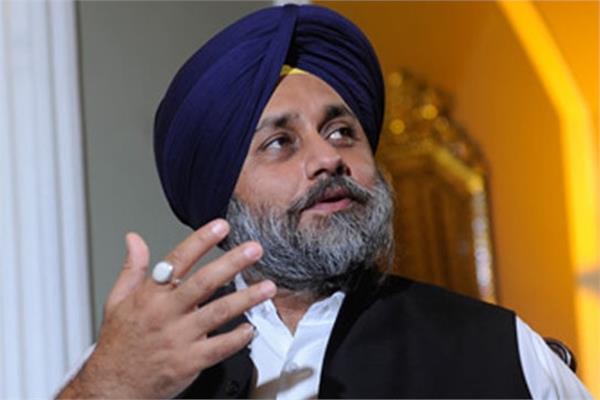 sukhbir taksali akalis 7 member committee