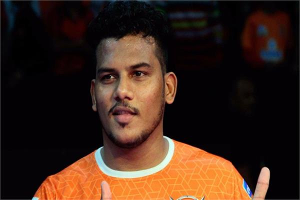 girish ernak   captain