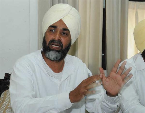 manpreet badal  petrol  prices