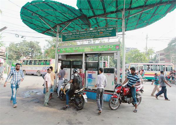 no helmet no fuel in bangladesh