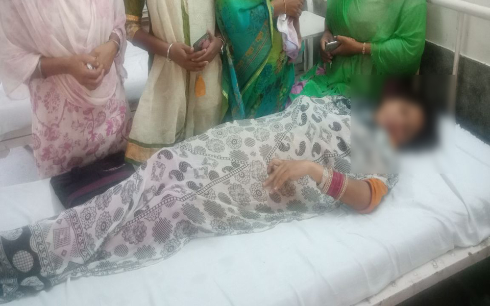 ਸਹੁਰਿਆਂ ਤੋਂ ਦੁਖੀ ਅਧਿਆਪਿਕਾ ਨੇ ਨਹਿਰ ''ਚ ਮਾਰੀ ਛਾਲ