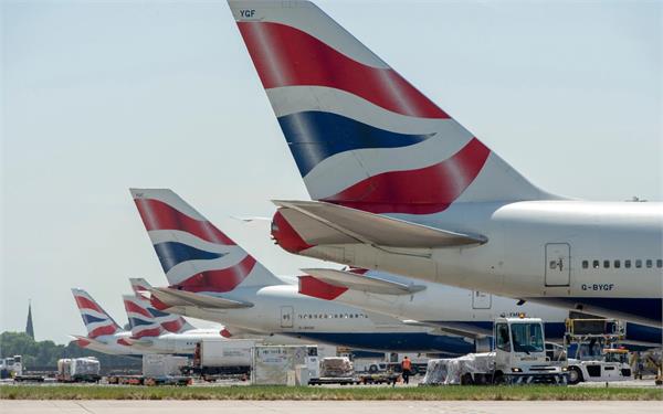 british airways hacked as 380 000 sets of payment details stolen