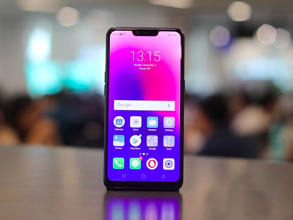Realme 2 : ਸਿਰਫ 5 ਮਿੰਟਾਂ ''ਚ ਵਿਕ ਗਏ ਸਮਾਰਟਫੋਨ ਦੇ 2 ਲੱਖ ਯੂਨਿਟਸ