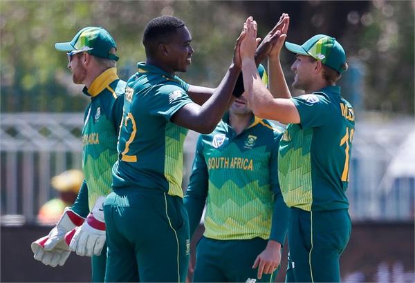 south africa beat zimbabwe in a tough fight