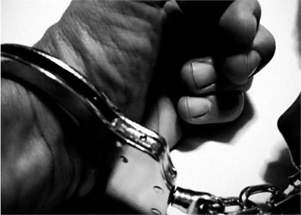 mumbai patient rape doctor arrested