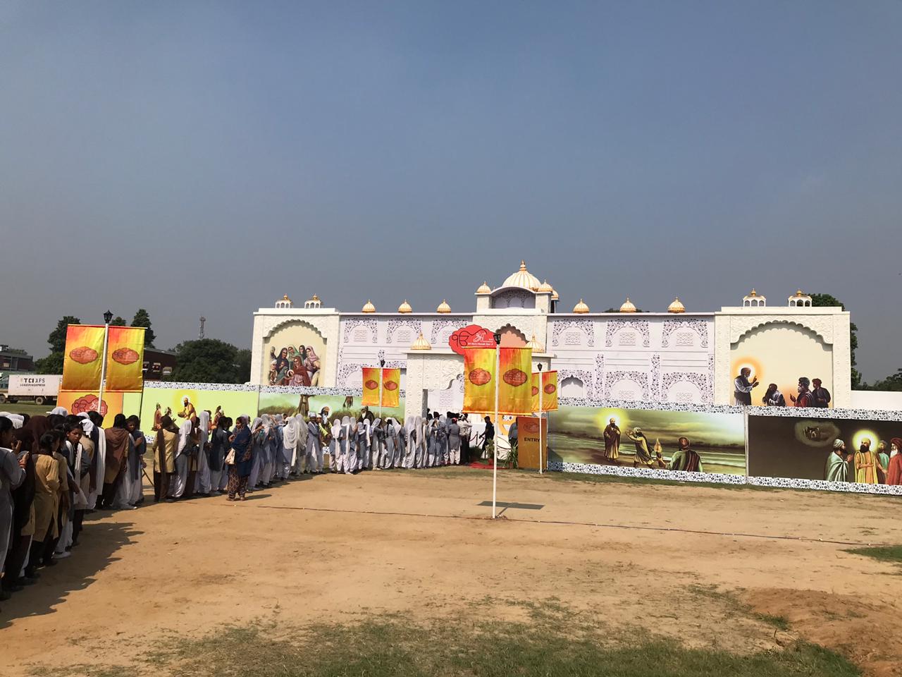 ਪ੍ਰਕਾਸ਼ ਪੁਰਬ ਨੂੰ ਸਮਰਪਿਤ ਲਾਈਟ ਐਂਡ ਸਾਊਂਡ ਸ਼ੋਅ ਪੁੱਜਿਆ ''ਲੁਧਿਆਣਾ''
