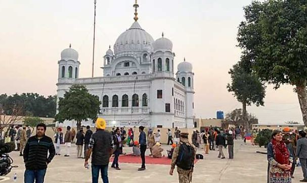 ਕੀ ਕਰਤਾਰਪੁਰ ਸਾਹਿਬ ਜਾਣ ਵਾਲਿਆਂ ਲਈ ਪਾਸਪੋਰਟ ਹੀ ਬਣ ਰਿਹੈ ਵੱਡਾ ਅੜਿੱਕਾ ?