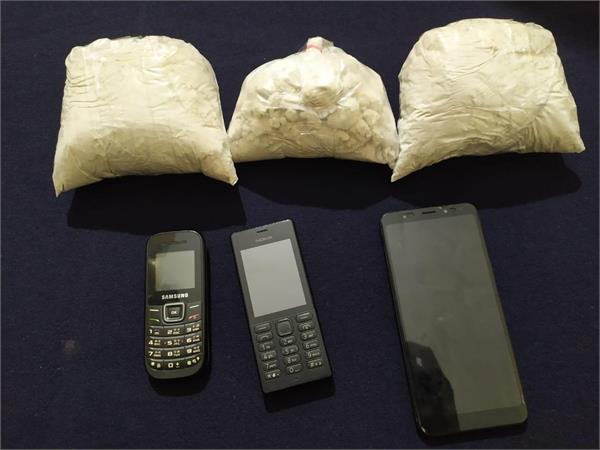 smuggler arrested with heroin of 7 crores