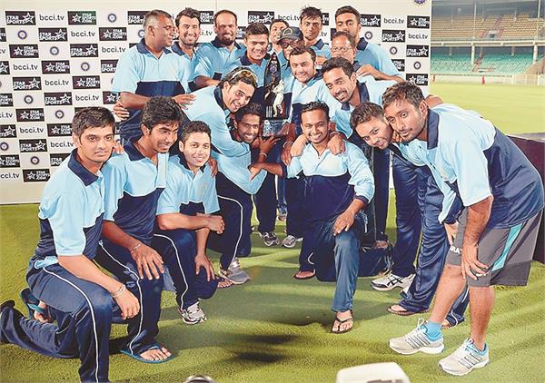 india b won the devore trophy title