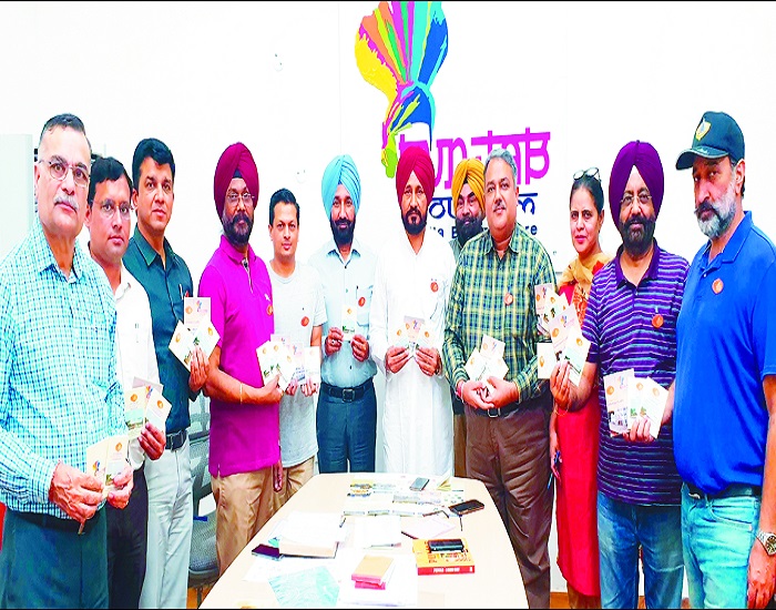 550ਵੇਂ ਪ੍ਰਕਾਸ਼ ਪੁਰਬ ਨੂੰ ਸਮਰਪਿਤ ਚਰਨਜੀਤ ਚੰਨੀ ਵਲੋਂ ਲੋਗੋ ਦਾ ਬੈਜ ਜਾਰੀ