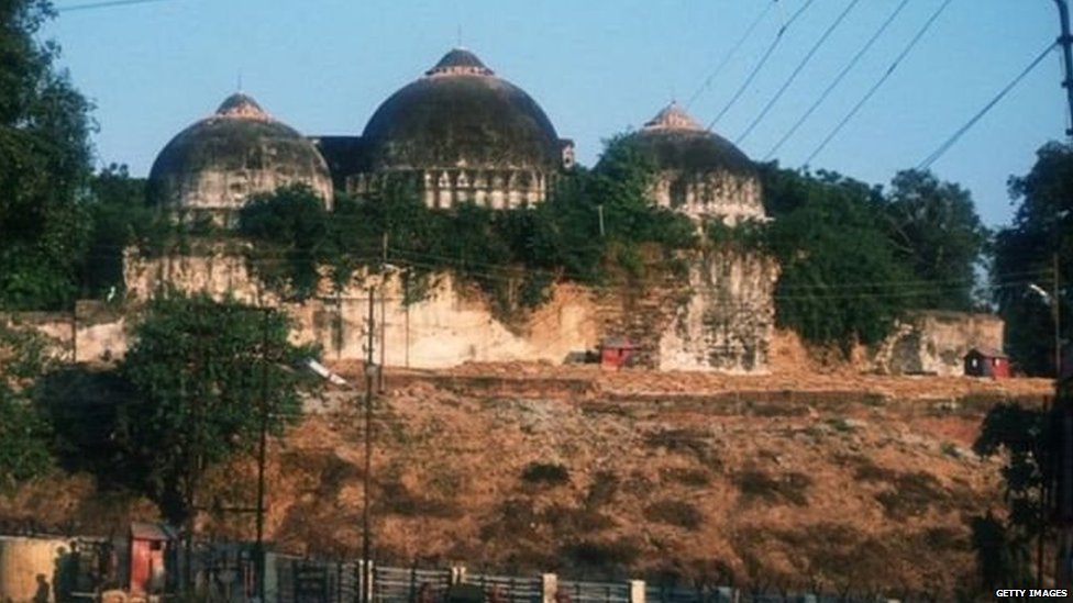 Ayodhya Verdict : ਅਯੁੱਧਿਆ ਮਾਮਲੇ ''''ਚ ਨਿਰਮੋਹੀ ਅਖਾੜੇ ਦਾ ਦਾਅਵਾ ਕਿਉਂ ਰੱਦ ਹੋਇਆ ਤੇ ਮਸਜਿਦ ਲਈ ਅਲੱਗ ਜ਼ਮੀਨ ਕਿਉਂ ਦਿੱਤੀ