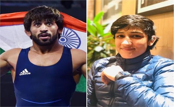 bajrang and sangeet phogat engange
