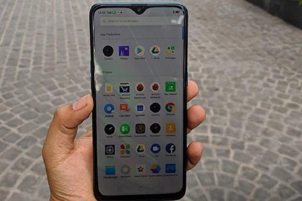 realme 6 with five rear camera