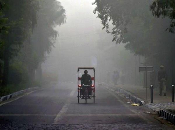 delhi get minor relief from pollution