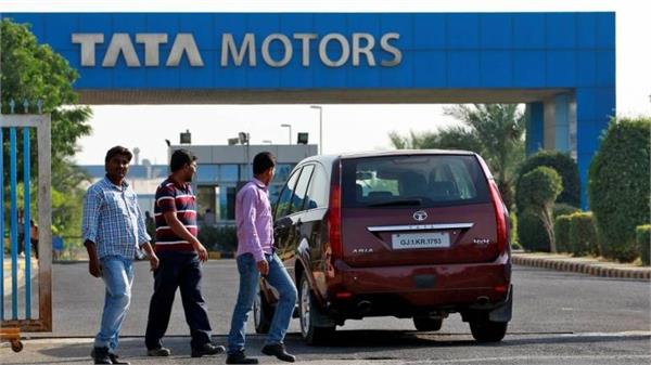 slowdown aggressive cuts at tata motors  may offer vrs to employees