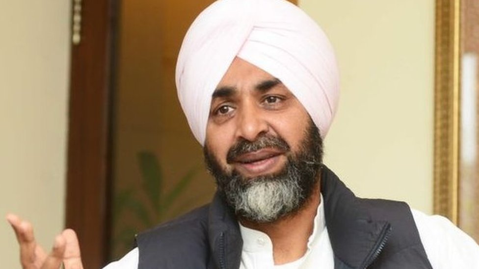 ਮਨਪ੍ਰੀਤ ਬਾਦਲ: ਅਸੀਂ ਭਿਖਾਰੀ ਨਹੀਂ, ਜੇ GST ਦਾ ਬਕਾਇਆ ਨਹੀਂ ਮਿਲਿਆ ਤਾਂ ਕੋਰਟ ਜਾਵਾਂਗੇ - 5 ਅਹਿਮ ਖ਼ਬਰਾਂ