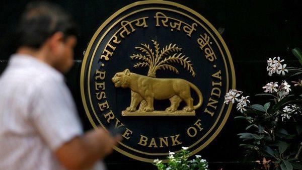 slumping growth opens the door for more rate cuts