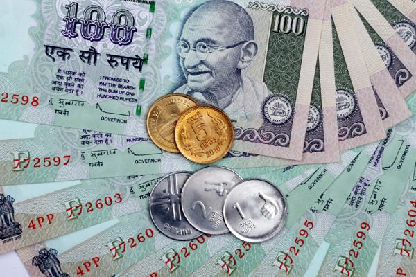 4 paise to the open at 71 78 rupees rupee