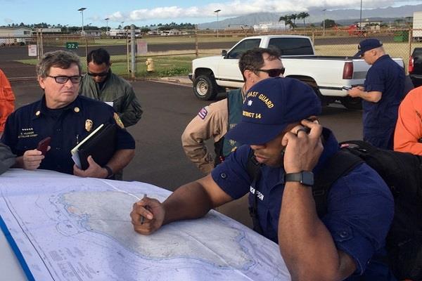 six bodies found after hawaii helicopter crash
