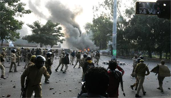 6 people killed in caa violence in up
