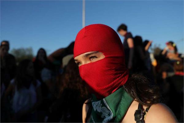 chile protests against rape by women in chile