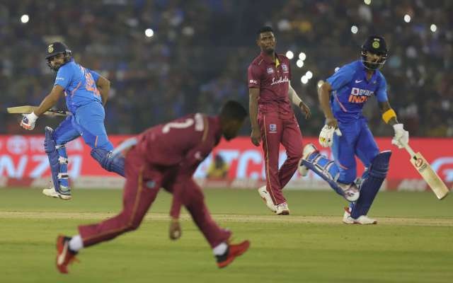 IND v WI : ਮੈਚ 'ਚ ਬਣੇ 11 ਰਿਕਾਰਡ, ਵਿਰਾਟ ਨੇ ਬਣਾਇਆ ਇਹ ਸ਼ਾਨਦਾਰ ਰਿਕਾਰਡ