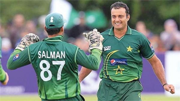 former players will be ready to work in the toilets in pcb  ahmed
