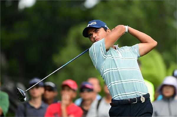 sandhu and kapoor have a spectacular show in first round of singapore open