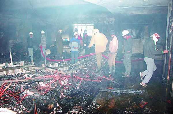 ਆਟੋ ਪਾਰਟ ਤਿਆਰ ਕਰਨ ਵਾਲੀ ਫੈਕਟਰੀ ’ਚ ਲੱਗੀ ਅੱਗ, ਲੱਖਾਂ ਦਾ ਨੁਕਸਾਨ