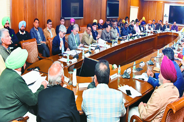 ਕੈਪਟਨ ਵਲੋਂ ਦੋਆਬਾ ਦੇ ਵਿਧਾਇਕਾਂ ਨਾਲ ਬਜਟ ਬਾਰੇ ਚਰਚਾ