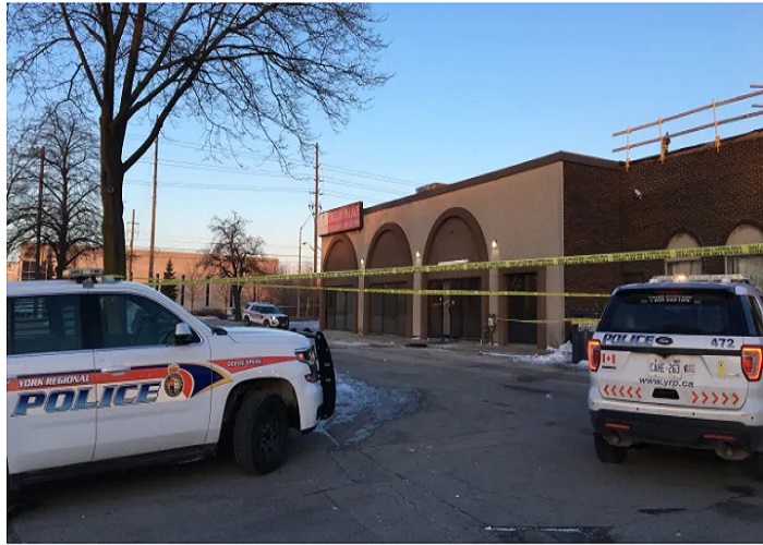 ਕੈਨੇਡਾ: ਟੋਰਾਂਟੋ ਦੇ ਰੈਸਟੋਰੈਂਟ ''ਚ ਤੜਕਸਾਰ ਚੱਲੀਆਂ ਗੋਲੀਆਂ, 2 ਲੋਕਾਂ ਦੀ ਮੌਤ