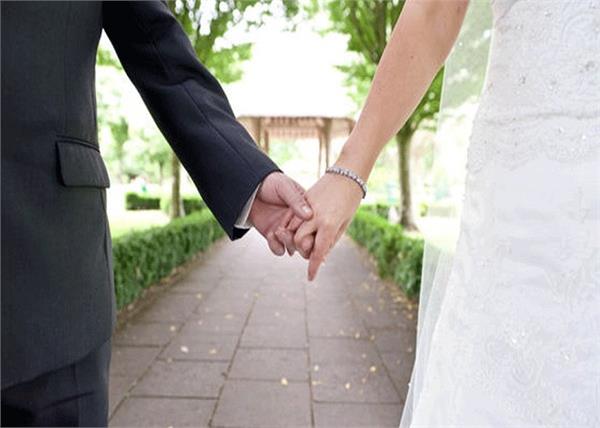 us  new married couples are in trouble