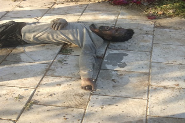 ਚੰਡੀਗੜ੍ਹ : ਮੰਦਰ ਦੇ ਬਾਹਰ ਬੇਹੋਸ਼ੀ ਦੀ ਹਾਲਤ ''ਚ ਮਿਲੇ ਨੌਜਵਾਨ ਦੀ ਮੌਤ