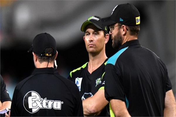 big bash league  floodlight