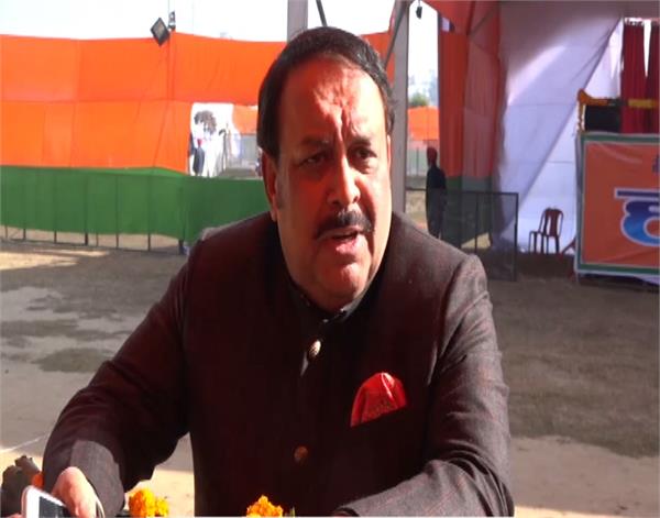 gurdaspur  jakhar  shwet malik