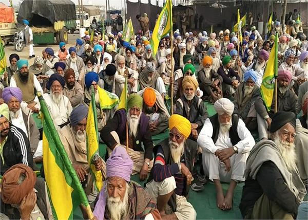 ਬਰਨਾਲਾ : ਭਾਰਤੀ ਕਿਸਾਨ ਯੂਨੀਅਨ ਏਕਤਾ ਉਗਰਾਹਾਂ ਨੇ ਲਾਇਆ ਧਰਨਾ