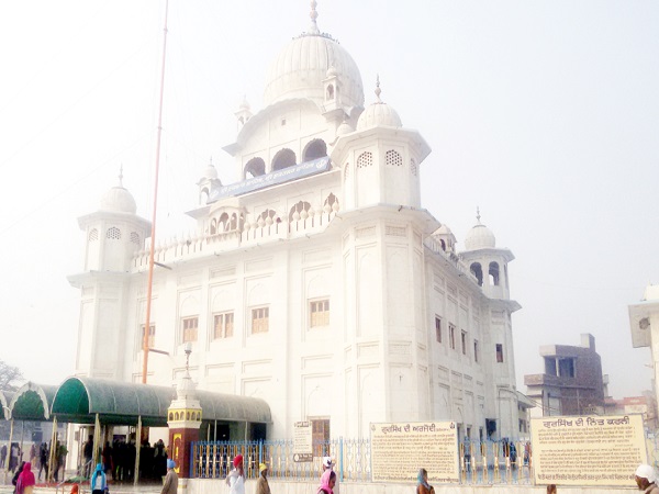 ਸ੍ਰੀ ਮੁਕਤਸਰ ਸਾਹਿਬ ''ਚ ਮਾਘੀ ਮੇਲੇ ਦੀਆਂ ਰੌਣਕਾਂ ਸ਼ੁਰੂ