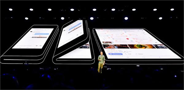 samsung to include triple camera sensor in foldable phone