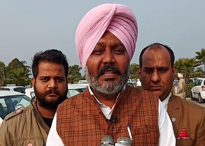 ਖਹਿਰਾ ਐੱਮ.ਐੱਲ.ਏ. ਦੇ ਅਹੁਦੇ ਤੋਂ ਵੀ ਦੇਵੇ ਅਸਤੀਫਾ : ਹਰਪਾਲ ਚੀਮਾ