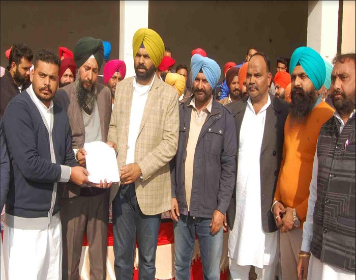 2019 ਲੋਕ ਸਭਾ ਚੋਣਾਂ ''ਚ ਕਾਂਗਰਸ ਹੂੰਝਾਫੇਰ ਜਿੱਤ ਹਾਸਲ ਕਰੇਗੀ : ਭੁੱਲਰ