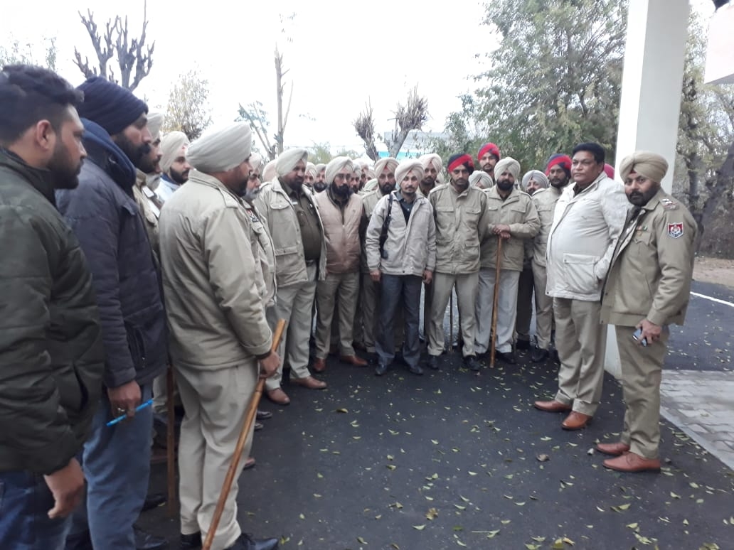 ਥਾਣਾ ਸਦਰ ਸਮਾਣਾ ਦਾ ਐੱਸ. ਐੱਚ. ਓ ਤੇ ਚੌਕੀ ਇੰਚਾਰਜ ਸਸਪੈਂਡ