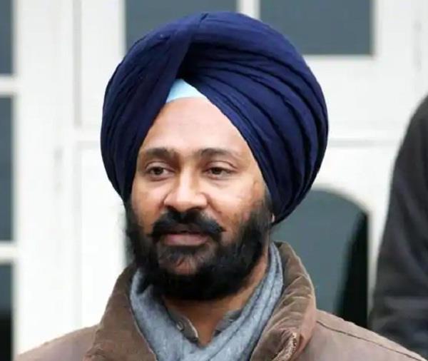 arvind kejriwal  parminder dhindsa