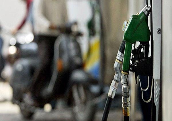 big relief on petrol in punjab