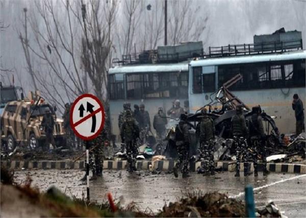 pulwama terrorist attack bus leave young