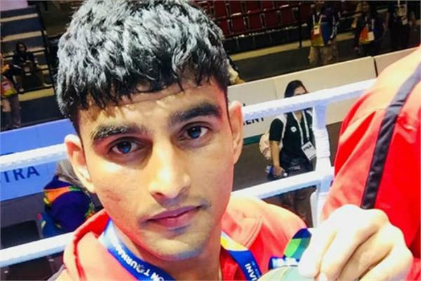 boxing tournament  manish kaushik